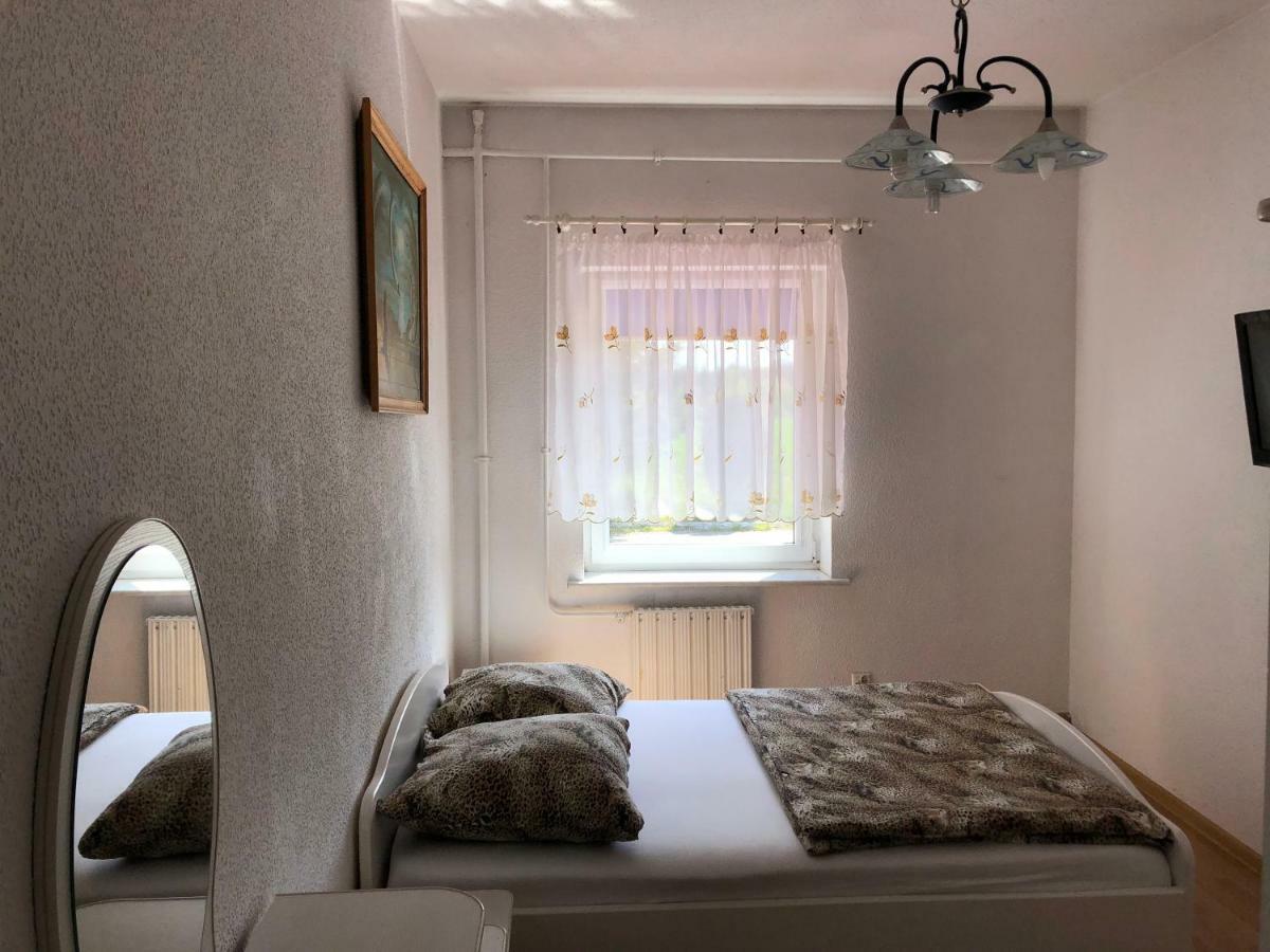 Setpol 1 Bed & Breakfast Wyszomierz  Exterior foto